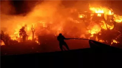نشوب حريق بورشة تصنيع أكياس بلاستيكية دون وقوع إصابات بأبو النمرس