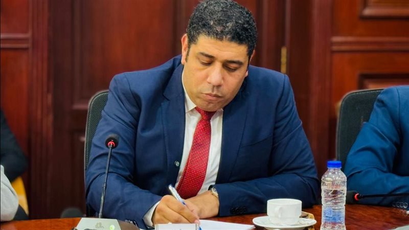 عادل زيدان 