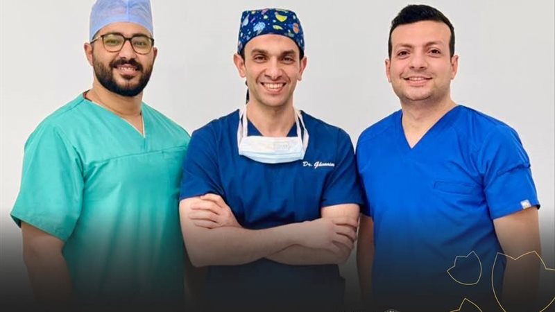 الفريق الطبي الذي