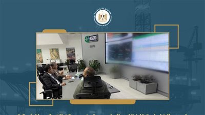 رئيس القابضة للغازات الطبيعية يزور مركز التحكم  للشبكة القومية للغاز