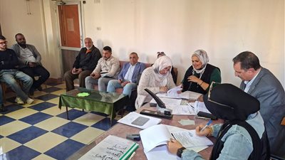 رياضة السويس تنفذ أولى جلسات مناقصات الخطة المركزية لتطوير المنشآت 