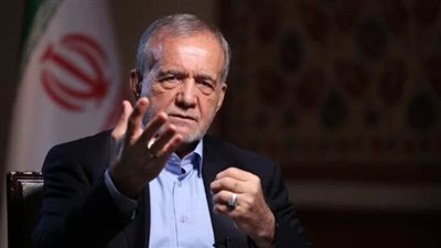 الرئيس الإيراني يتعهد بالاستماع إلى المتظاهرين.. ويحذر من مثيري الشغب