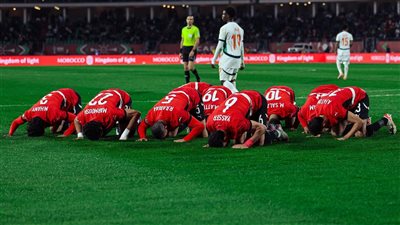 منتخب الساجدين.. سر فوز مصر على كوت ديفوار وكواليس المعسكر المغلق|فيديو
