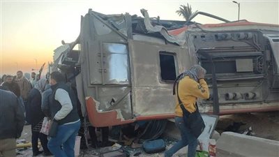 مصرع شخص وإصابة 27 آخرين في حادث أتوبيس عمال بالعاشر من رمضان بالشرقية