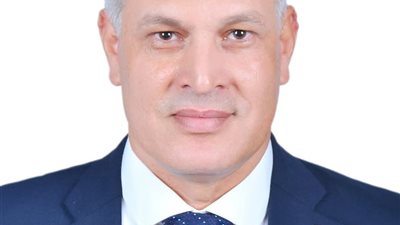 بقرار من وزير التعليم العالي.. مسعد أبوالديار عميدا لكلية الآداب بجامعة السويس