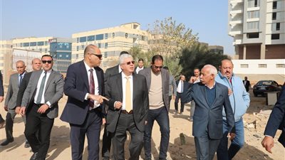 وزيرا التعليم العالي والعمل يتفقدان منشآت تعليمية بمدينة نصر 