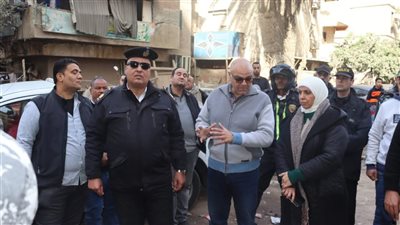 محافظ القليوبية يقود حملة مكبرة لإزالة برجين مخالفين بشبرا الخيمة  