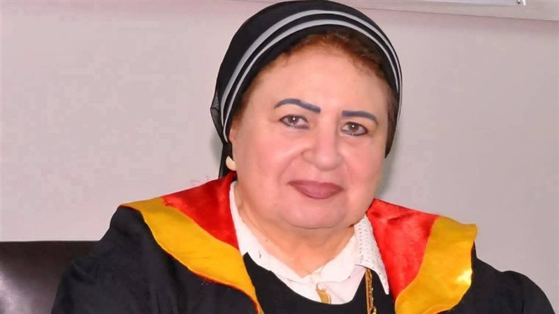 الدكتورة هدى درويش