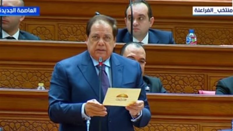النائب محمد أبو العينين