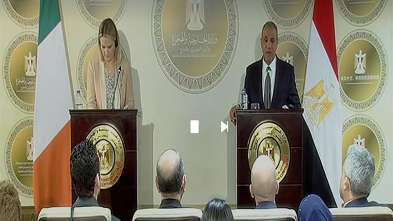 وزير الخارجية ونظيرته