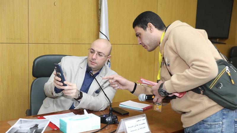 محافظ بنى سويف مع