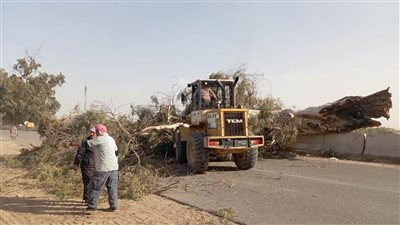 محافظ الإسماعيلية يرفع حالة الطوارئ لمواجهة موجة الطقس السيء