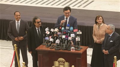 وزير الثقافة يشهد وقائع المؤتمر الصحفي للإعلان عن تفاصيل الدورة  لمعرض القاهرة