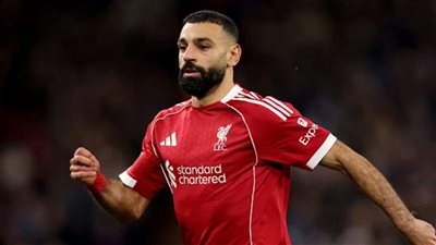 ليفربول يحسم موقفه من مستقبل محمد صلاح مع الفريق ( تفاصيل ) 