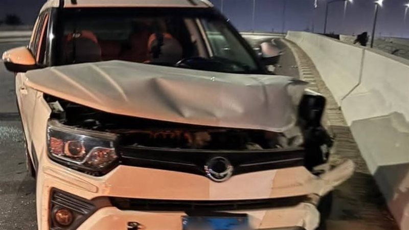  إصابة سائق في حادث
