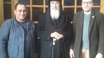 رئيس هيئة ميناء دمياط يهنئ الأقباط الأرثوذكس بعيد الميلاد المجيد