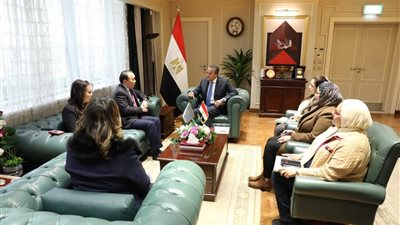  وزير الصحة يستقبل سفير كازاخستان لبحث التعاون في القطاع الصحي 