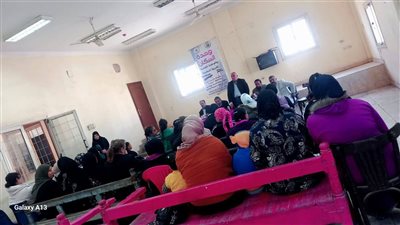 قافلة إعلامية في قرية النخيلة بأسيوط لتعزيز محو الأمية وتوعية الأسرة