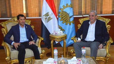 محافظ الغربية يهنئ وزير الشباب والرياضة بثقة العرب..إنجاز جديد يرسخ ريادة مصر 