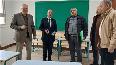 وكيل تعليم المنوفية يتفقد التجهيزات النهائية لكنترول الشهادة الإعدادية