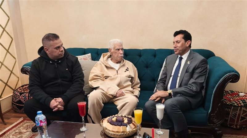 أشرف صبحي و حسن شحاتة