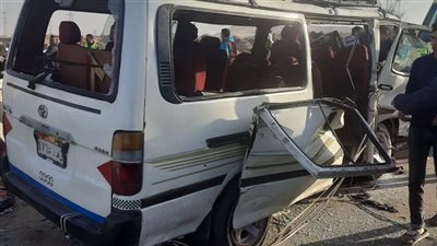 إصابة 7 أشخاص في حادث انقلاب سيارة ميكروباص على طريق الغردقة – قنا