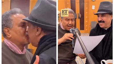 عبد الله الرويشد يفاجئ محمد عبده في بروفات حفله بالكويت.. وهكذا استقبله الأخير
