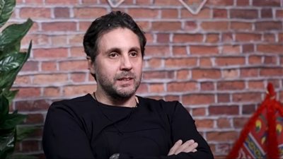 هل سيقدم جزء ثالث من مسلسل أشغال شقة؟.. هشام ماجد يجيب