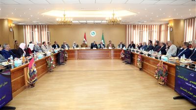 محافظ الشرقية يستقبل أعضاء مجلسي النواب والشيوخ الجدد لبحث سبل التعاون 