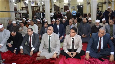 محافظ القليوبية ورئيس جامعة بنها ومدير الأمن يشهدون احتفالية الإسراء والمعراج 