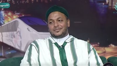 الحسين محمد سليمان: زيارة الأماكن المقدسة والصلاة فيها تعزز تقوى المؤمنين