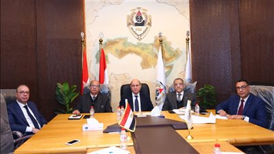 اللجنة المشرفة على انتخابات الفرعيات لـ المحامين تتابع سير عملية التصويت