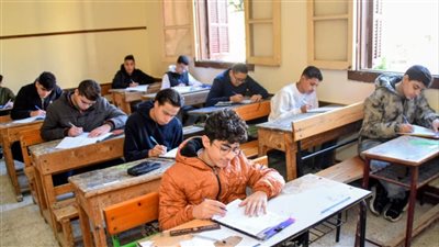 شبرا الخيمة: غلق مكتبة لتورطها في تسريب امتحان الإعدادية