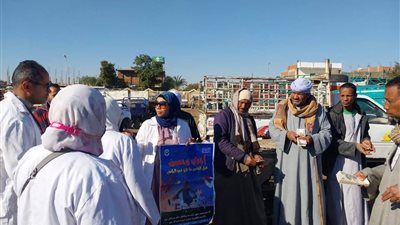 متابعة وتحصين سوق السبت للماشية بقرية الألبان الجديدة بالسويس