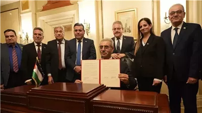 بقيادة علي شعث.. اللجنة الوطنية لإدارة غزة تبدأ مهامها رسميًا| صور