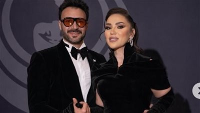 بإطلالة كلاسيكية ساحرة..مي فاروق بأناقة مخملية في جوي اووردز