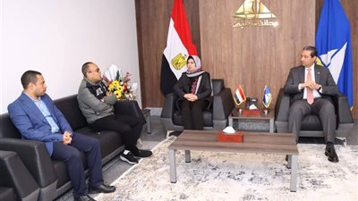 خطة شاملة لتحسين الخدمات الطبية ورفع كفاءة المستشفيات في دمياط