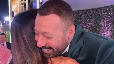أحمد فهمي يثير الجدل بظهوره مع الإعلامية اللبنانية جيسيكا عازار |فيديو