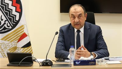 قطاع الأعمال العام هش مع محمد الشيمي .. أرباح شكلية وتحذيرات من انهيار سريع
