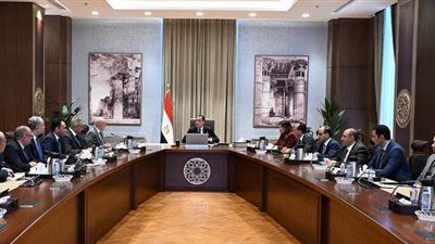رئيس الوزراء يتابع الموقف التنفيذي لأعمال المرحلة الأولى من مبادرة حياة كريمة