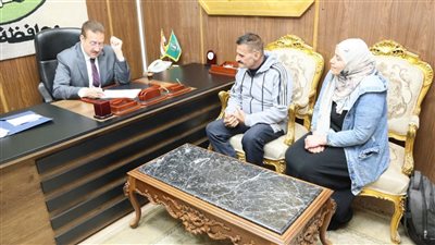 محافظ المنوفية : صرف مساعدات مالية وعينية لعدد من الحالات الإنسانية وتوفير عمل