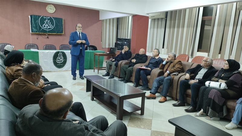 جانب من الدورة 