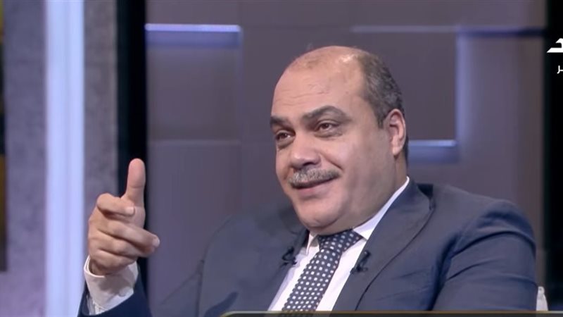  الدكتور محمد الباز