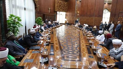 الإمام الأكبر للمشاركين في مؤتمر الأوقاف: أهلا بكم ضيوفًا كرامًا على مصر 