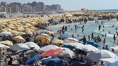 بسبب 13 مليون جنيه .. فسخ تعاقد شاطئ النخيل بعد عامين من فتح الشاطئ المغلق