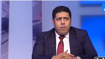عادل زيدان: الأقصر تمتلك عمالة ماهرة بقطاع السياحة والزراعة والصناعة والتجارة