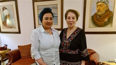 (بوسي..رحلة البحث عن الجمال الخفي) كتاب جديد للكاتبة الصحفية هبة محمد علي