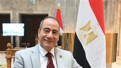 مجاهد نصار: مشاركة الرئيس السيسي في منتدى دافوس فرصة لجذب الاستثمارات 