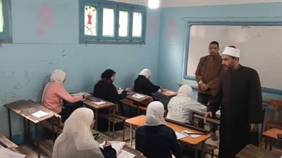رئيس «القاهرة الأزهرية» يتابع ختام امتحانات الشهادتين الابتدائية والإعدادية