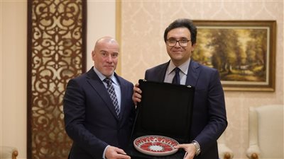 مصر ورومانيا تعززان التعاون الثقافي خلال معرض القاهرة الدولي للكتاب